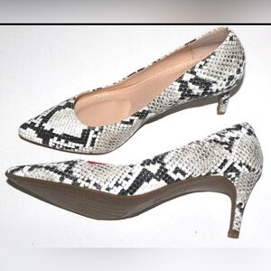 New Jaclyn Smith Women's Esme Faux Snake Pump Heel Dress Shoes 7M